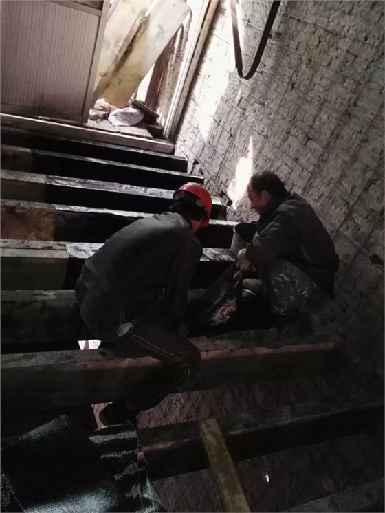 木結構文物保護建筑采用了我公司的碳纖維布加固系統(tǒng)進行修復