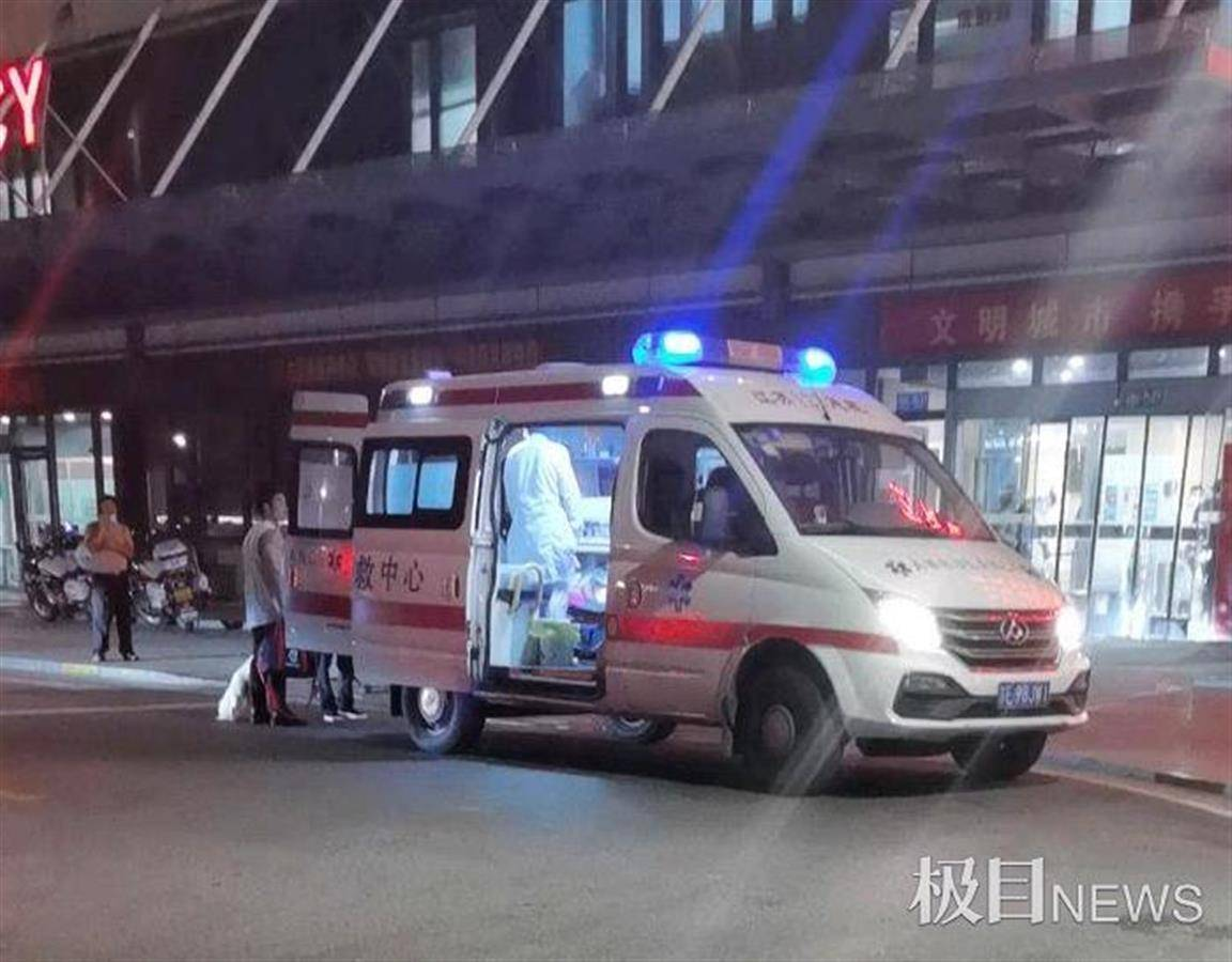 碳纖維布加固｜吳江某酒店突然坍塌現(xiàn)場(chǎng)17人被掩埋責(zé)任在誰(shuí)？