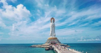 三亞南海觀音景區(qū)：水下粘貼碳纖維布，護(hù)佑碧海藍(lán)天